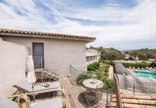 Suite : balcon sur les toits